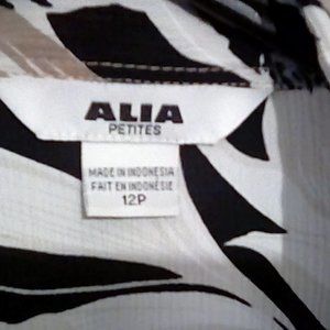 ALIA PETITES, SIZE 12P, PRINT BLOUSE